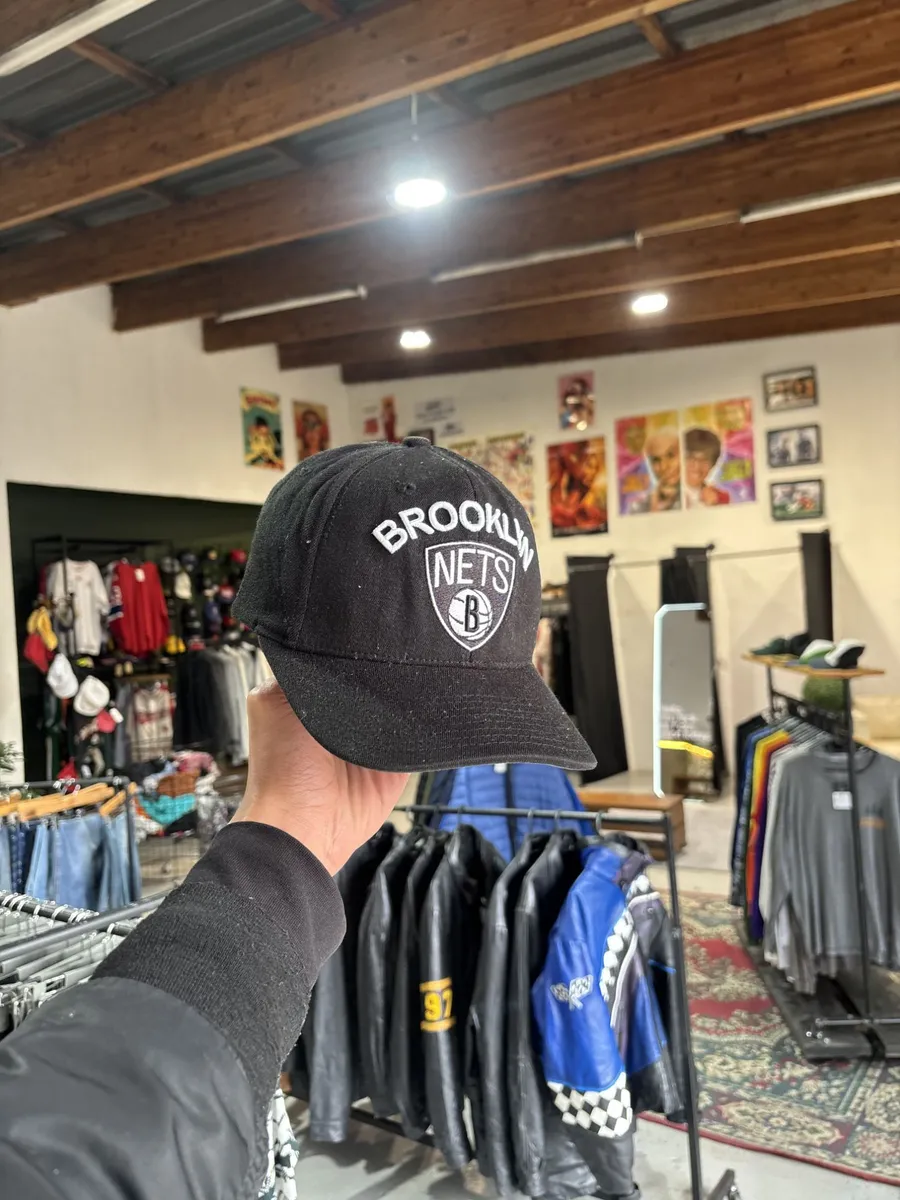 Black Mitchell & Ness Brooklyn Nets Cap - OSFA