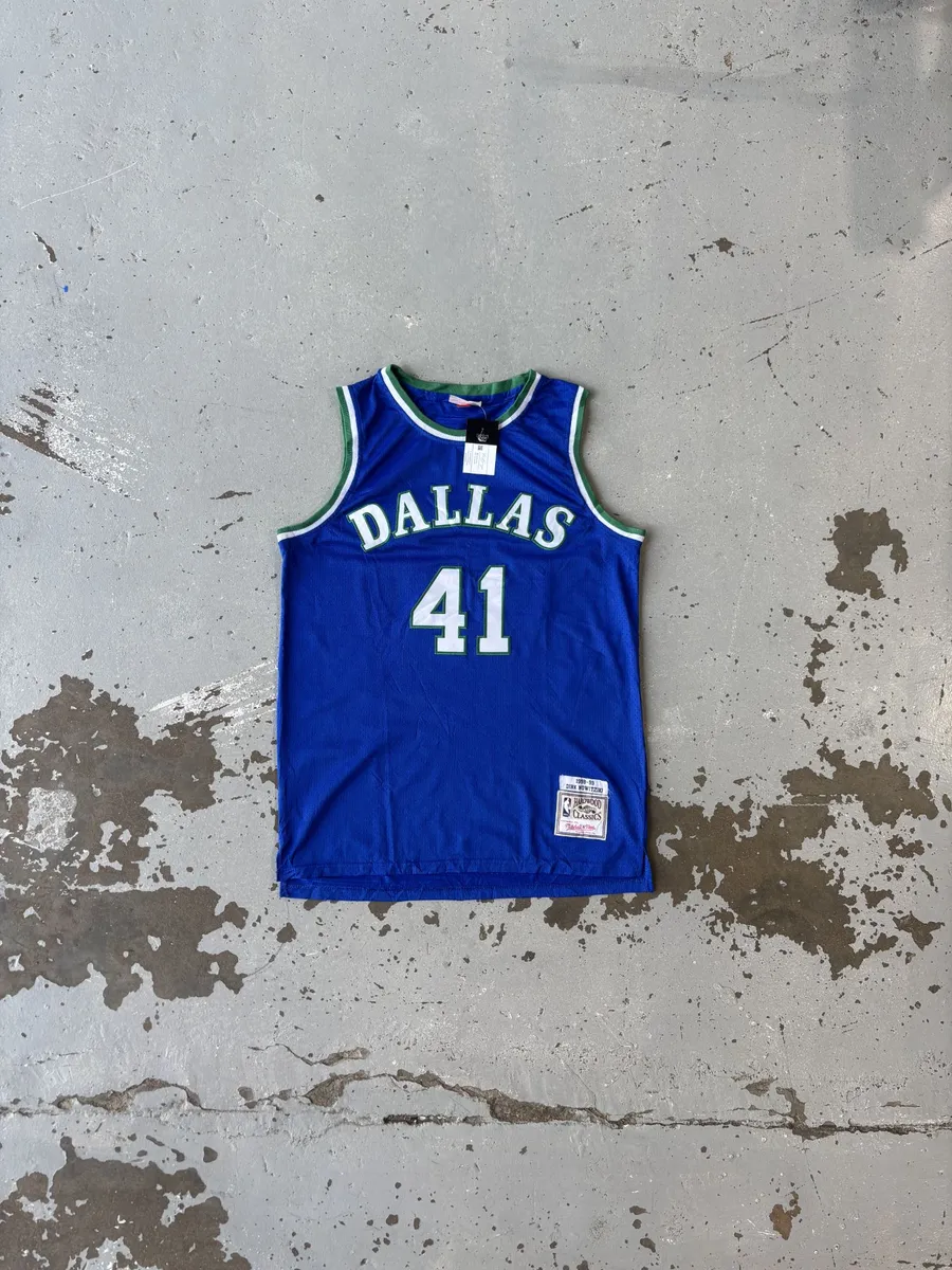Mitchell & Ness 1980–81 Hardwood Classics Throwback Edition - Extra Large