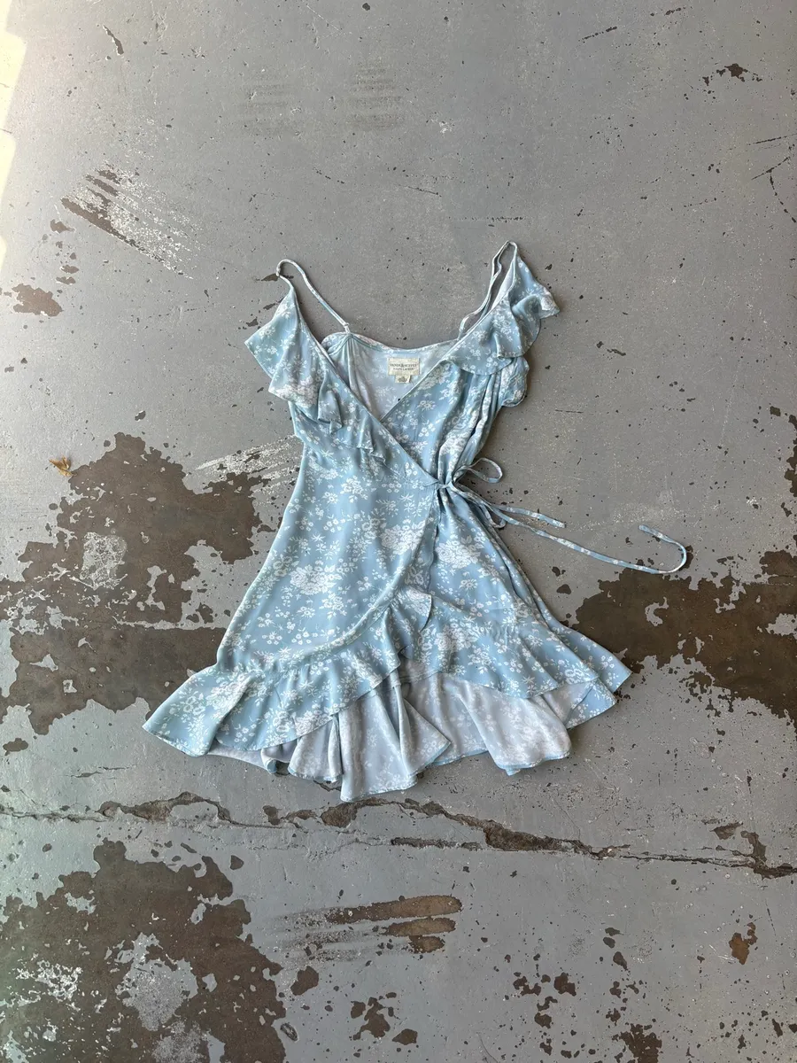 Light Blue Floral Flounce Denim & Supply Ralph Lauren Wrap Dress - Large