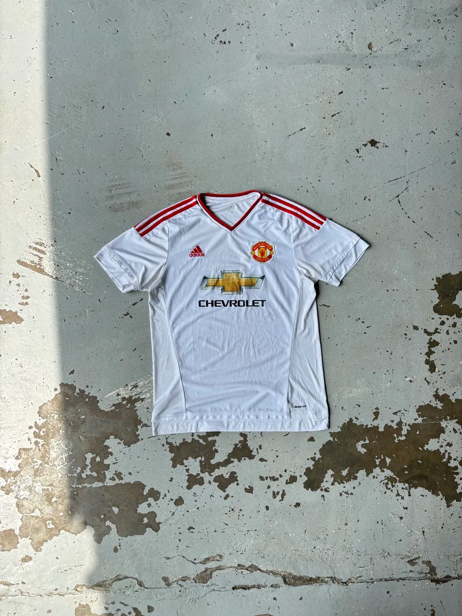 White Adidas Manchester United 2015/16 Away Jersey - Large